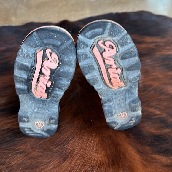 Ariat Fat Baby Girls Boots - Picture 3 of 4